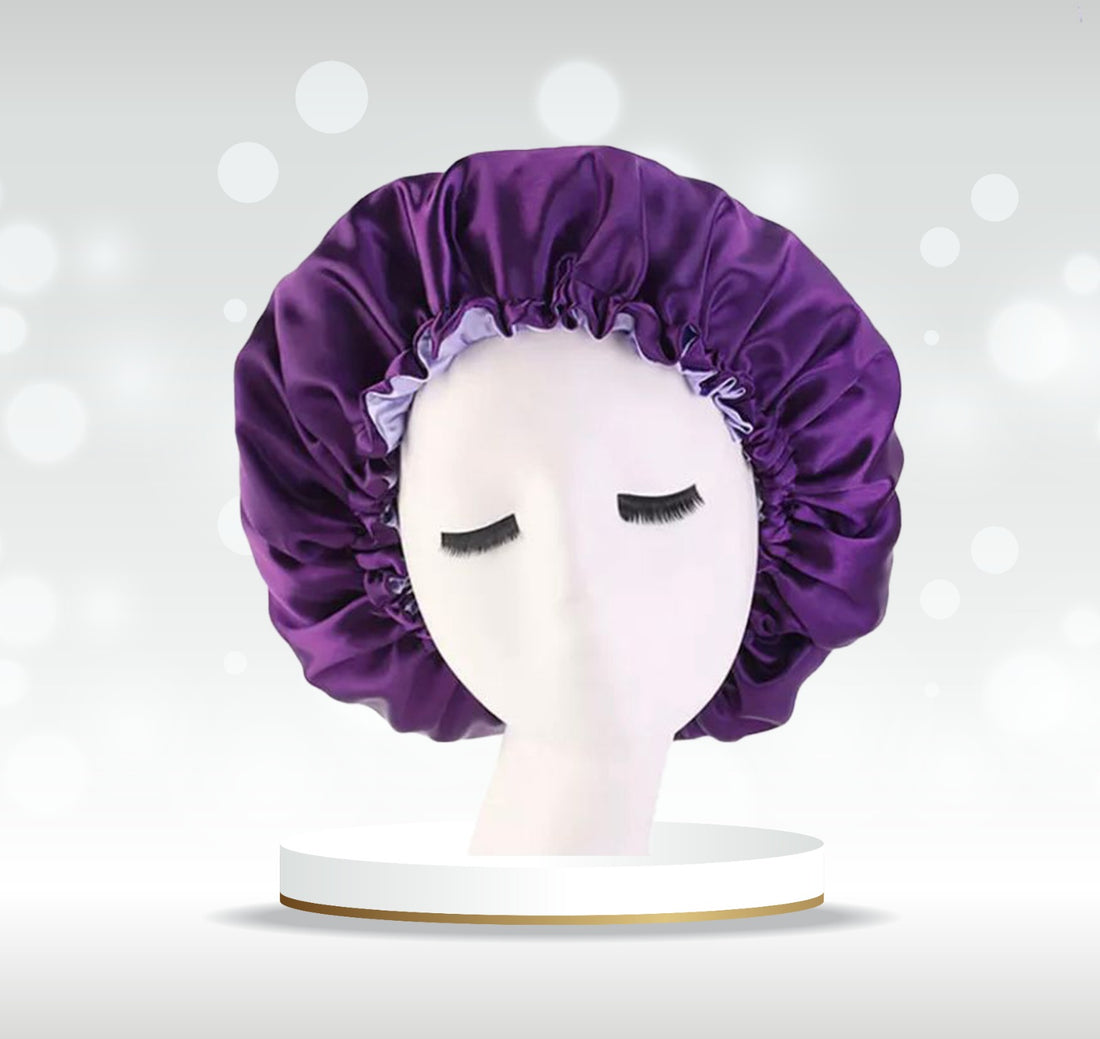 Bonnet en satin violet/ lila